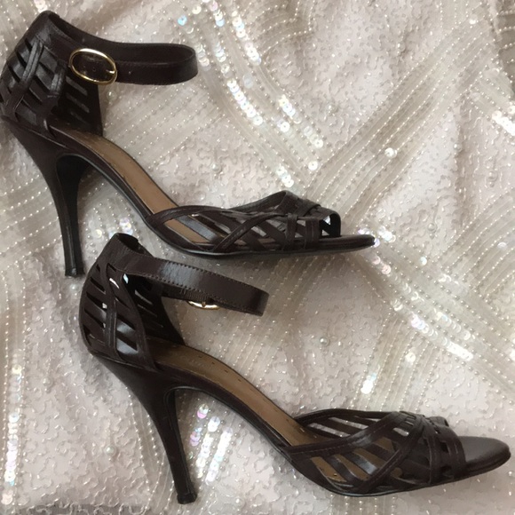 BCBG sexy high heel brown sandals size 9 - Picture 4 of 9